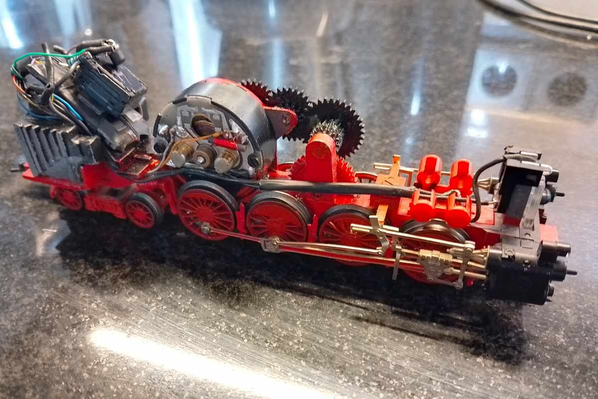 65 108 Compleet opnieuw bedraad